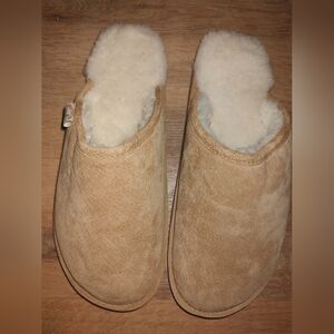 Staheekum Men's Suede Sheepskin Slippers, Size 12, NWOT